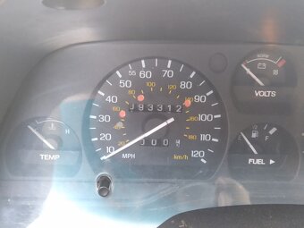 FORD THUNDERBIRD 4.6 LX V8 EKO ZAPLACENO - 13