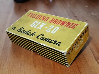 KODAK Foilding "Brownie" SIX-20 by England (1925)+krabička - 13