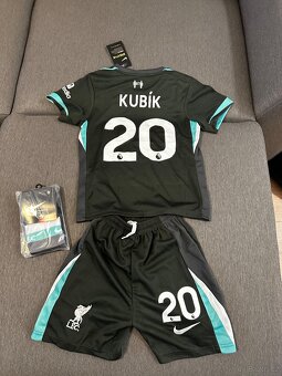Dětské fotbalové dresy - Liverpool, Barcelona, paris, atd - 13