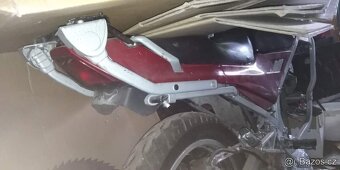 Honda vf1000 f s doklady na opravu - 13