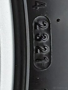 Pěkná zimní orig alu kola Audi A6, Kumho 225/60/17 vzorek 7m - 13