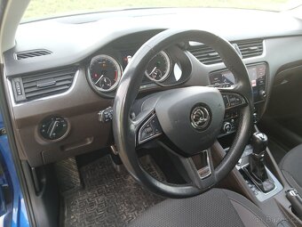 Škoda octavia scout 2.0 135kw - 13