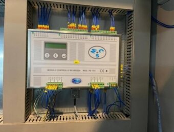 Ohraňovací lis SX 30220, vyrobeno 2024 - 13