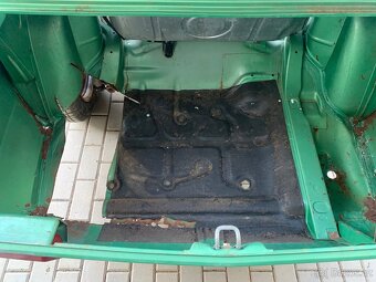 Opel Kadett C coupe - 13