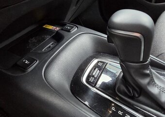 Toyota Corolla 1.8-AUTOMAT-HYBRID - 13