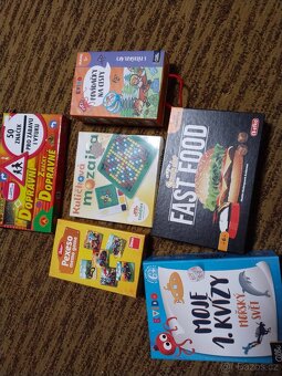 Hračky, hry, panenky - 13