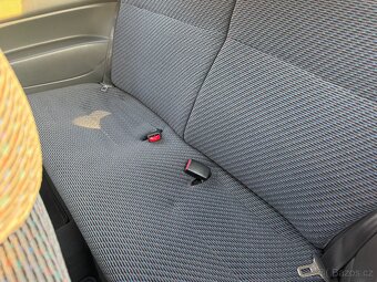 Honda Civic 6g hatch - 13
