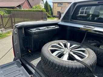 Volkswagen Amarok Aventura - 13