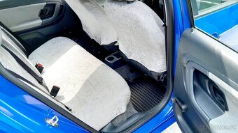 Velice zachovalá málo  jetá Škoda Fabia II 1.2 kombi . - 13