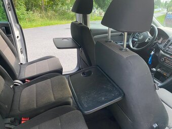 Volkswagen Sharan 2.0 TDi 103kw 7míst - 13