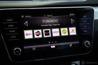 Škoda Superb 2.0 TDI SCR Live DSG - 13