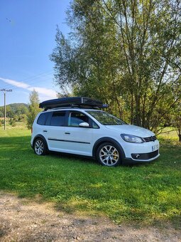 Volkswagen Cross Touran 2.0tdi 2014 - 13