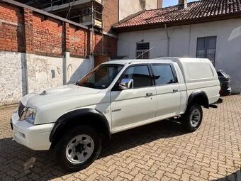 Mitsubishi L200 - 13