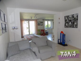 Městský rodinný dům o dispozici 3+1/garáž, s vedlejší zděnou - 13
