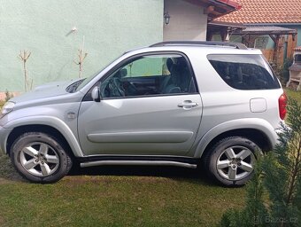 Toyota RAV 4 - 13