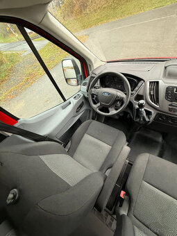 Ford Transit 2.2 TDCI rok 2015 9 Míst 68.247 km STK:10/27 - 13