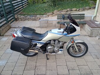 YAMAHA XJ 900 F - 13