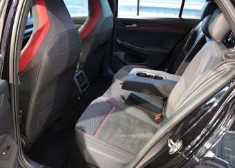 Volkswagen Golf GTI Clubsport DSG 221kW benzín automat - 13