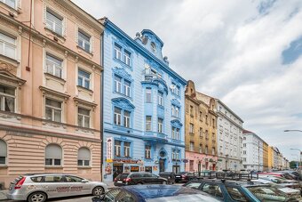Nabídka bytu k Airbnb, Booking -  3+kk 85 m2 s balkonem, Pra - 13