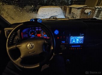 WV T4 Multivan - 13