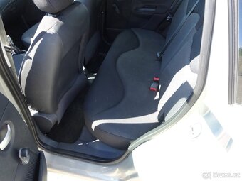 Citroen C3 1.4i r.v.2007 (54 kw) Koupeno v ČR - 13