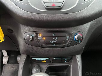 Ford Tourneo Courier 1.5 TDCI 70 kW klima STK 9/27 původ ČR - 13