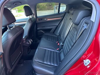 Alfa Romeo Stelvio 2.0T SUPER Q4 280cv - 13