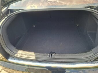 Audi A6 2010 - 13
