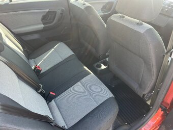 1.2htp, 44kw, 35 912km, 1. majitel, ČR původ - 13
