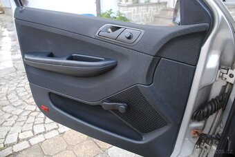 Škoda Fabia kombi 1.4 TDi 59kW - klimatizace - 13