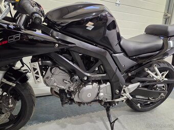 Suzuki SV 650 S - 13