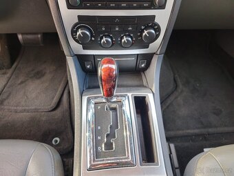 Chrysler 300C 5.7 Hemi - 13