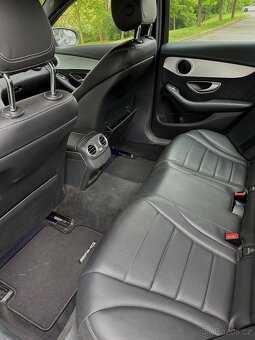 MERCEDES BENZ C W205 AMG - 13