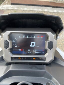 SKÚTR SYM ADX 125 - 13
