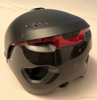 Cyklistická helma BTWIN CBH 900 s hledím a LED světlem - 13