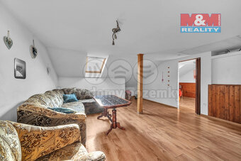 Prodej rodinného domu se zahradou, 338 m², Kunvald - 13