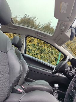 Peugeot 207 GT 1,6turbo TOP VYBAVA - 13