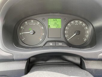 Škoda Fabia II 1.2 HTP r.v. 2010, 51 kw - 13