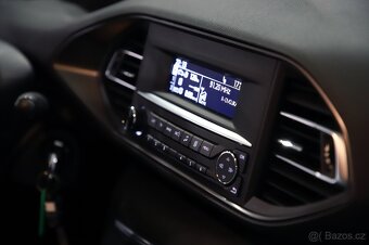 Peugeot 308 1.5 HDi 75kW Parkovací senzory Tempomat LED - 13