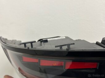 3G7 945 208 B - 13
