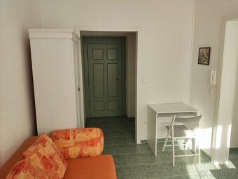 Zděný byt 1+1, 35 m2 - 13