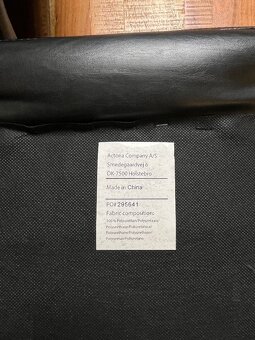 Černé křeslo Actona Nora - 13