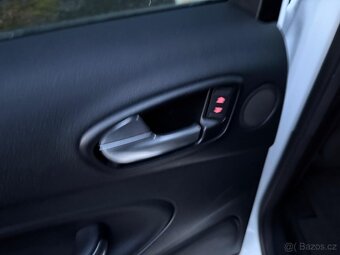 Ford S-Max 2.2 TDCI 147kw Titanium - 13