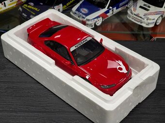 Rocket Bunny Nissan Silvia S15 2014 1:18 OttoMobile - 13