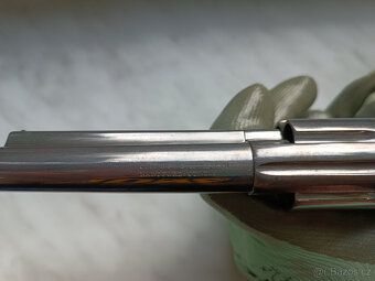 Revolver Colt M1877 Thunderer s certifikátem - 13