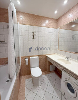 Pronájem bytu 1+1/L 33m², ul. Slavojova, Praha 4 - Nusle, za - 13
