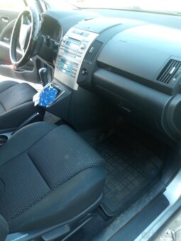 TOYOTA COROLLA VERSO STK+ME 4/27 - 13