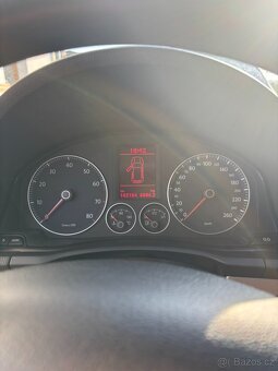 VW Golf V 1.6 MPI Comfortline - 13
