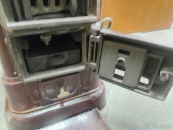 Prodám starožitná litinová Kamna - 13