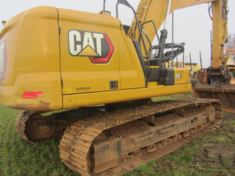Pásové rypadlo CATERPILLAR 320 - 13